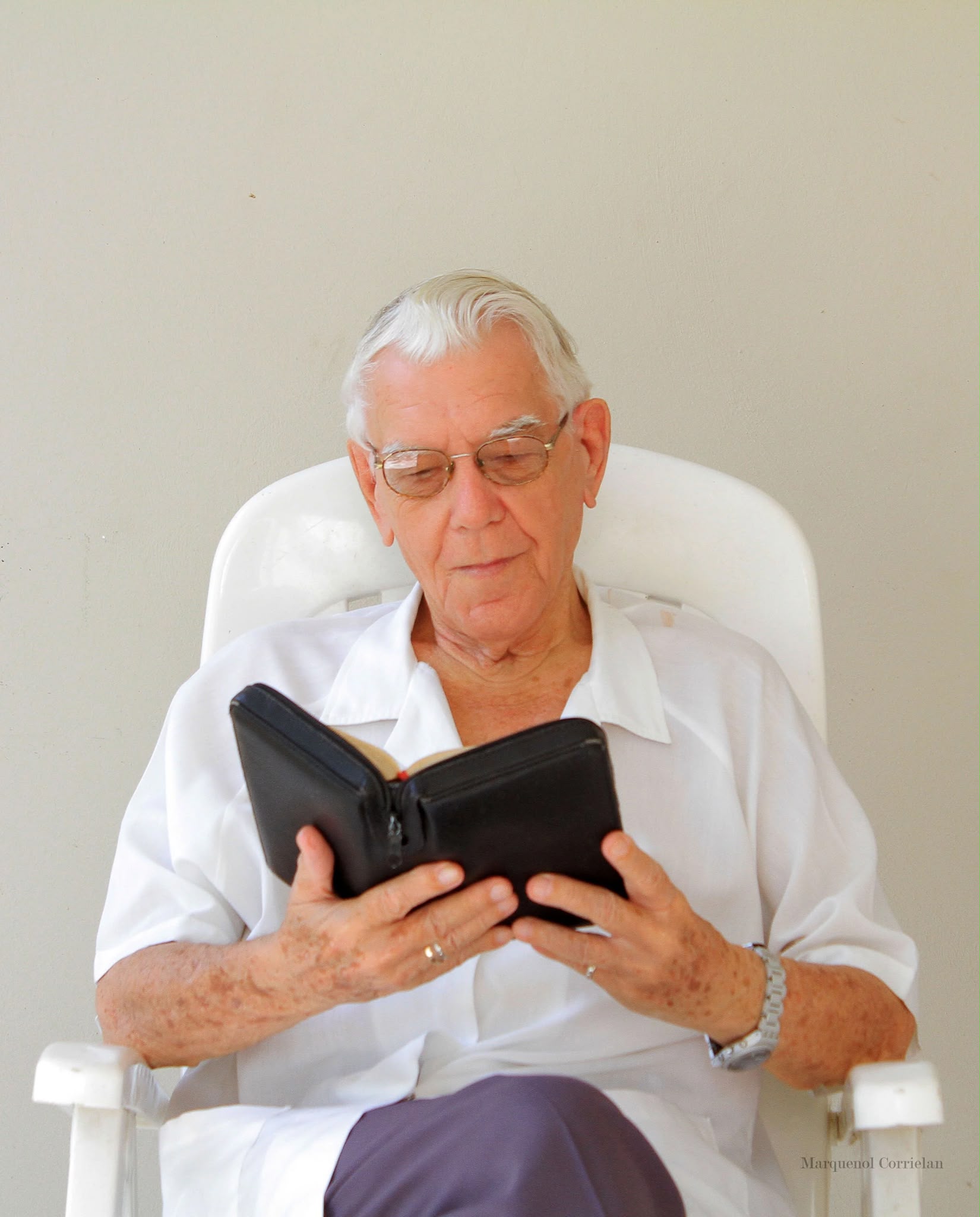 Open Bible